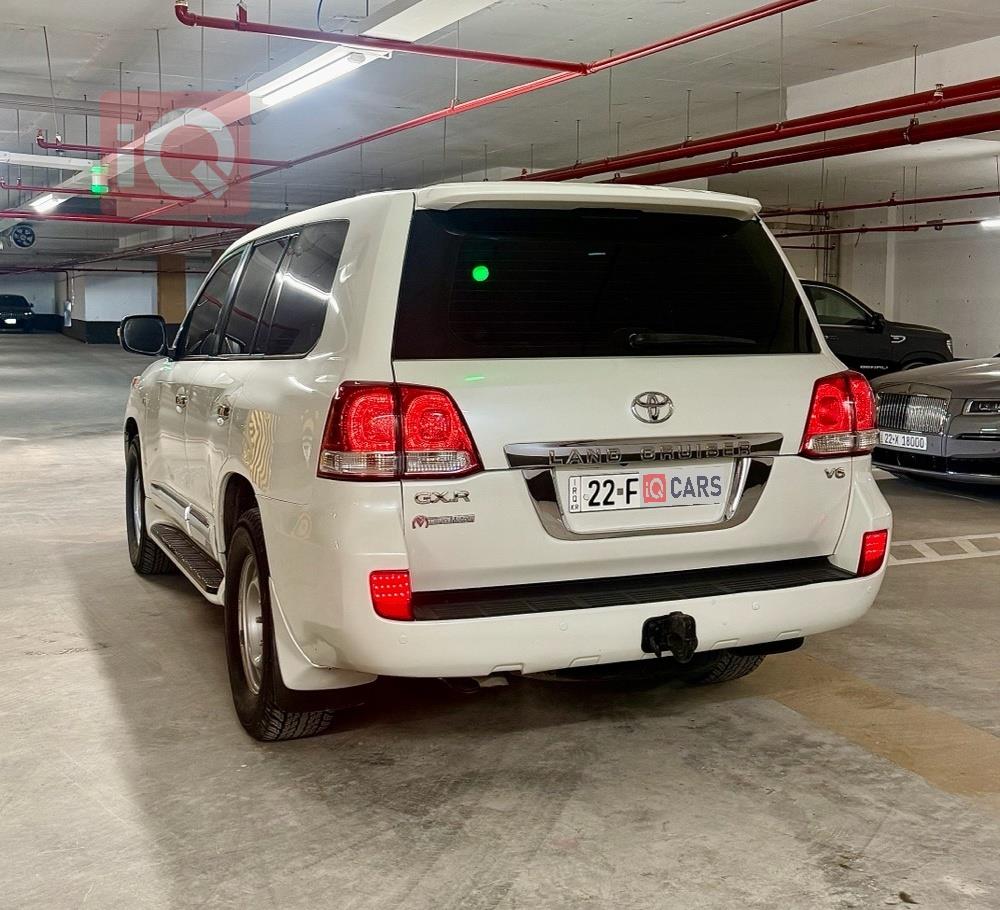 تويوتا لاندكروزر